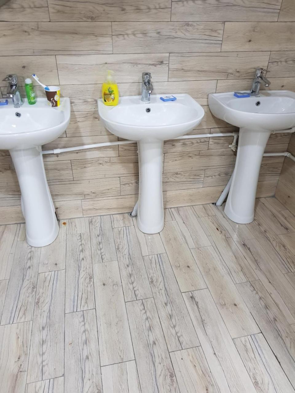 Blossom Hostel Updated ! Обновлено !!! City Center! Perfect Order!!! Snow-White Bed Linen!!! Идеальный Порядок!!! Белоснежное Постельное Белье!!! Центр Города !!! Тбілісі Екстер'єр фото